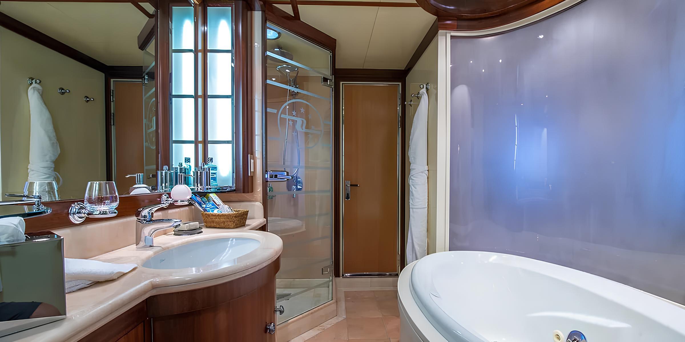 VIP-санузел/VIP bathroom