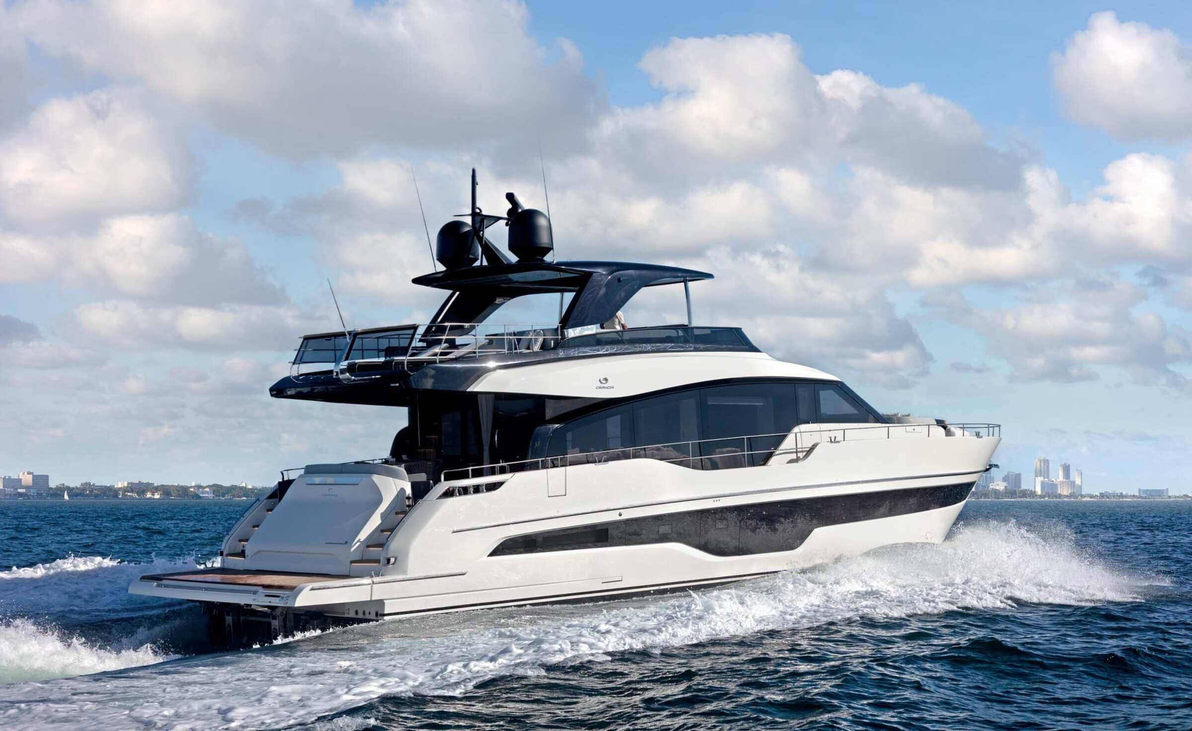 Экстерьер Cranchi Settantotto 78 2027/Exterior Cranchi Settantotto 78 2027